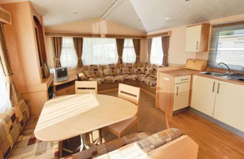 Westmarsh Resort | Foxhunter Park