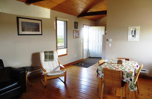 Drumheller House | Foxlake Retreat