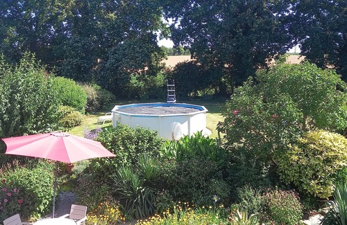 Dolo House | Family home in country with pool, lovely private gardens. Sleeps 6