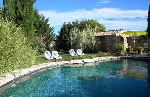 Saint-Jean-de-Maruejols-et-Avejan Cottage | Les gites de la guinguette, 2 gites 2 persons with swimming pool near Barjac