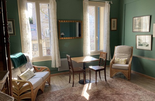 Saint-Laurent-de-la-Cabrerisse Bed & Breakfast | Villa Celine, a Bed & Breakfast with four bedrooms, garden and swimming pool