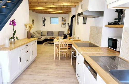 Antraigues-sur-Volane House | Village house antraigues