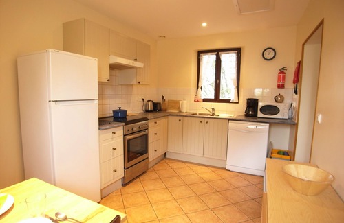 Les Champs-Geraux Cottage | Fraise, family cottage with PRM access