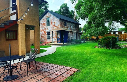 Raton House | Franklin Fab Gallery House