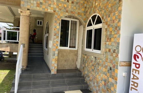 Nungua Apartment | FREDERICK DEDE-BENEFOR APARTMENTS
