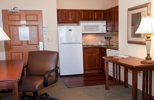 Greenwich Condo | Free Breakfast. Outdoor Pool. Near Boeing Offices and Koch Industries.