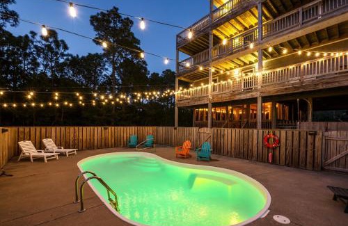 Wind Over Waves House | Free Heated pool, Views, Volleyball, Pets