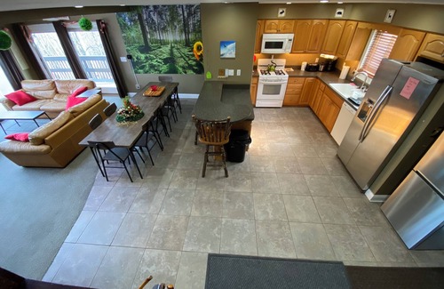Village at Camelback House | FREE NIGHT Book 2 Nights & 3rd is Free🏖Promo doesn’t work on holidays & Winter!