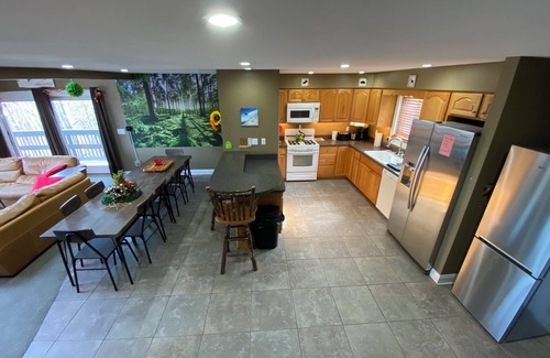 Village at Camelback House | FREE NIGHT Book 2 Nights & 3rd is Free🏖Promo doesn’t work on holidays & Winter!
