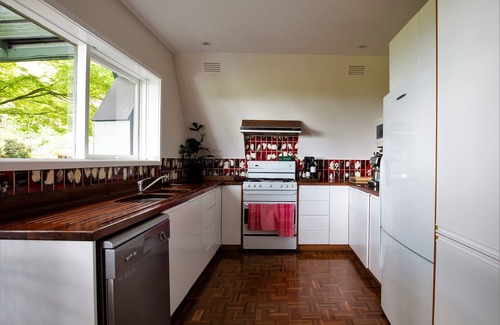 Lilydale House | 🍸🍾FREE NIGHT Stay 3 nights and pay for two in September and October.