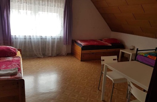 Asslar House | Freizimmer in Aßlar Klein-Altenstädten