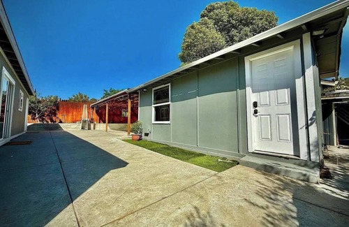 Fremont House | Fremont - 3 bedroom 1 bath