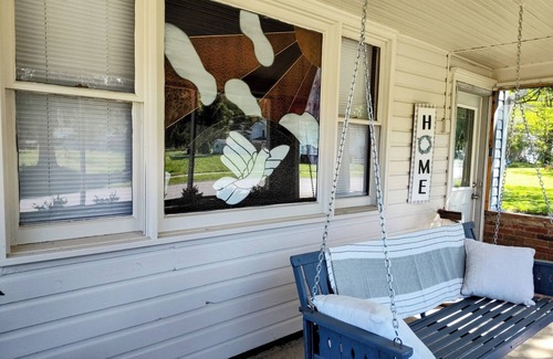 Utica House | French Creek Family Lodge n