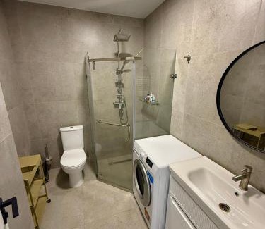 Comrat Apartment | Fresh apartment, self check-in, high-speed WiFi, AC
