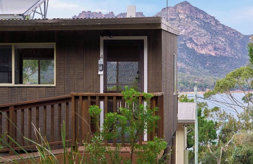 Coles Bay Apartment | Freycinet Sanctuary 4 - Freycinet Holiday Houses