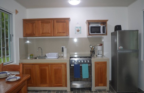 Quebrada La Gamba House | Frith Estate Beachfront Cabin Surfer's Dream!