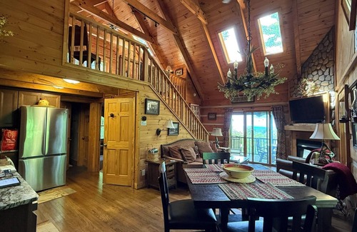 Deep Gap Cabin | Frog Hollar's Heaven