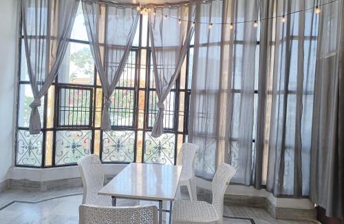 Sarnath Apartment | Full AC 2BHK with Kitchen near Temple