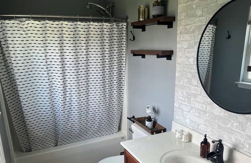 Bellefonte House | Full house 5 minutes from PSU and Downtown State College. Pet Friendly
