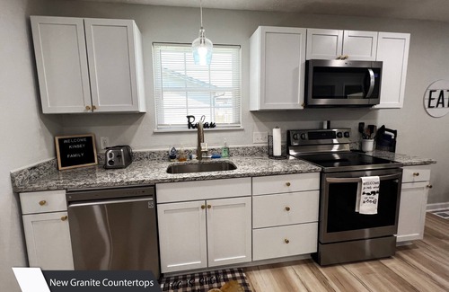Rocky Top House | Full remodel No trailering to the Windrock, Norris Lake and Trails close by.