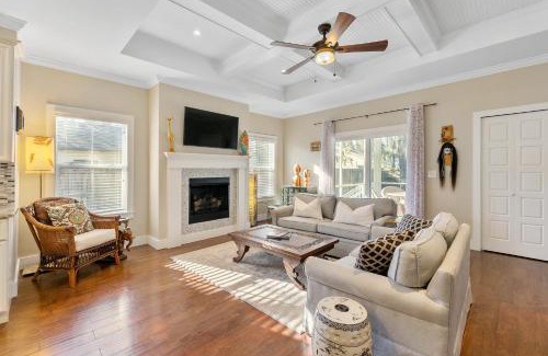 St. Augustine House | Fullerwood Delight- Mins to Beach and Downtown