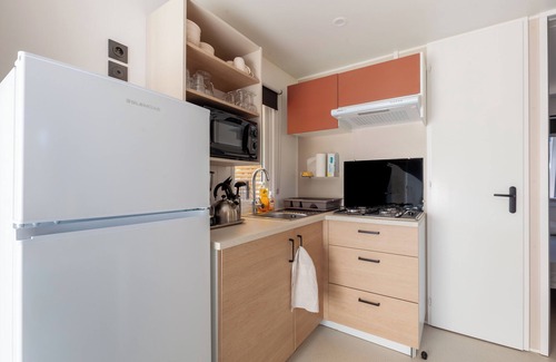 Carry-le-Rouet RV Rental | Fully equiped mobile home near the beach with shared pool and Air Conditioning