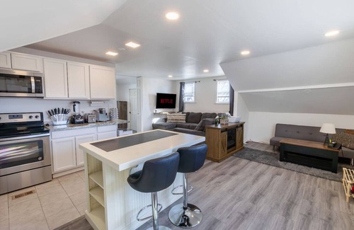 Bellefonte House | Fully Furnished Private Apartment + 1 Bed/1 Bath + Amenities included