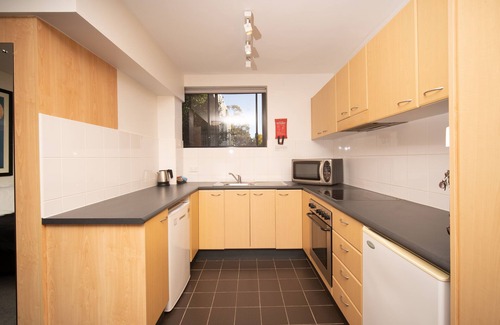 Drummoyne Apartment | Fully Furnished Studio in Drummoyne