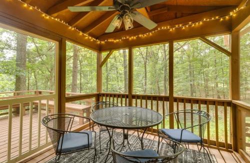 Broadway House | Fully Renovated Broadway Cabin with Private Hot Tub!