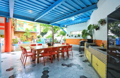 Hengchun Old Town House | Fumigate Hotel