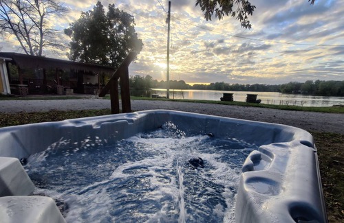 Scheller House | Fun retreat at the lake with ample room for family and friends! Pet-friendly!