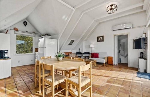 North Hills House | Funky cool mountain oasis close 2 Plaza skiing/Spa