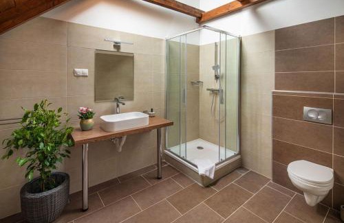 Mad Bed & Breakfast | Furmint Ház