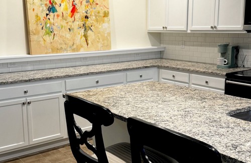 Holly Springs House | Furnished 4-bedroom home in Holly Springs