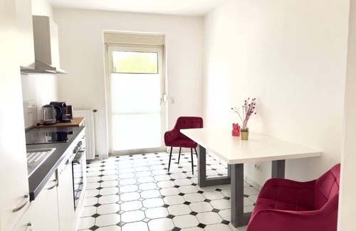 Voede-Abzweig Apartment | Furnished first floor apartment near Starlight Express in Bochum WLAN Netflix