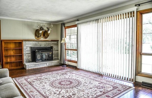 Lima House | Furnished Home in quiet neighborhood close to everything 1 bedroom available