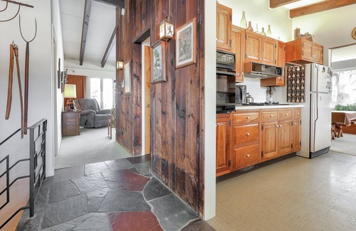 Averill Park House | Furnished Remote Work Dream near Albany