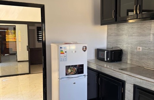 Diass Apartment | FURNISHED ROOM AT THE AIRPORT DIASS