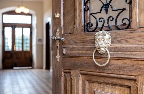 Bockenheim an der Weinstrasse Hotel | Gästehaus Schloss Janson