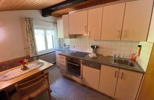 Tschagguns Apartment | Gästehaus Höck, holiday apartment "Kapellblick"