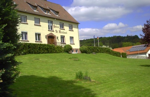 Mossautal House | Gästehaus St. Michael