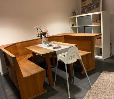 Leimbach Apartment | Gästezimmer am Waldrand