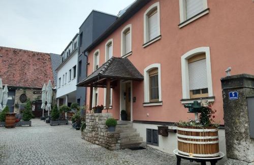 Dettelbach House | Gästezimmer Düll
