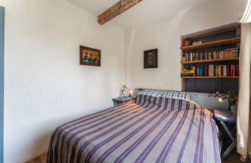 Crestet House | Gîte 37 La Fleur Bleue Mont Ventoux