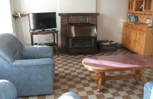 Allibaudieres House | Gîte Allibaudières, 3 pièces, 5 personnes - FR-1-543-125