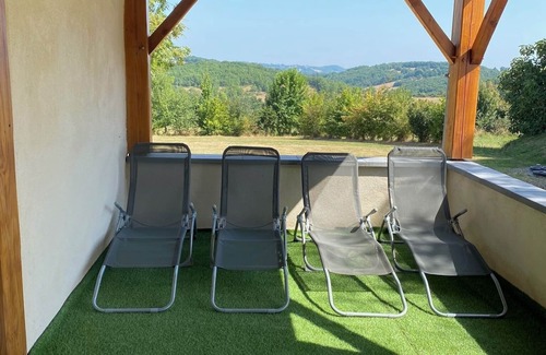 Najac House | GÎTE AVEYRON NATURE CAMPAGNE