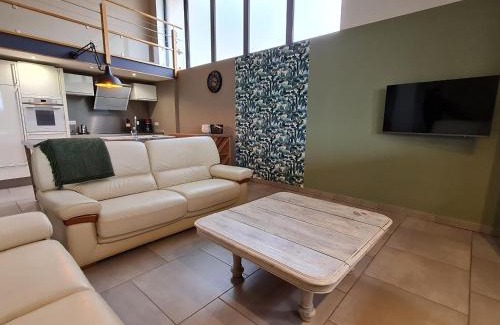 Athienville House | Gîte confortable à Athienville - FR-1-584-359