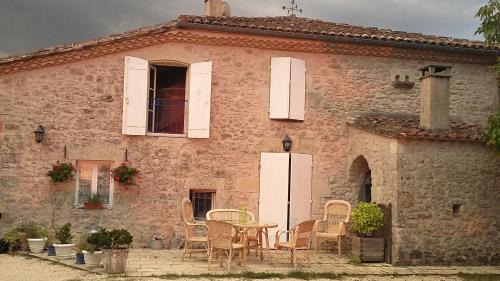 Caumont House | Gîte de Charme Robineau Eco-Logis Gironde