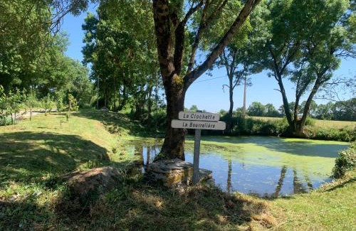 Le Louroux-Beconnais Apartment | Gîte de la Bourrelière