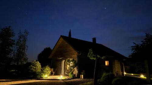 Saint-Cyprien House | Gîte de la Tuillère, maison contemporaine en bois avec vue et piscine